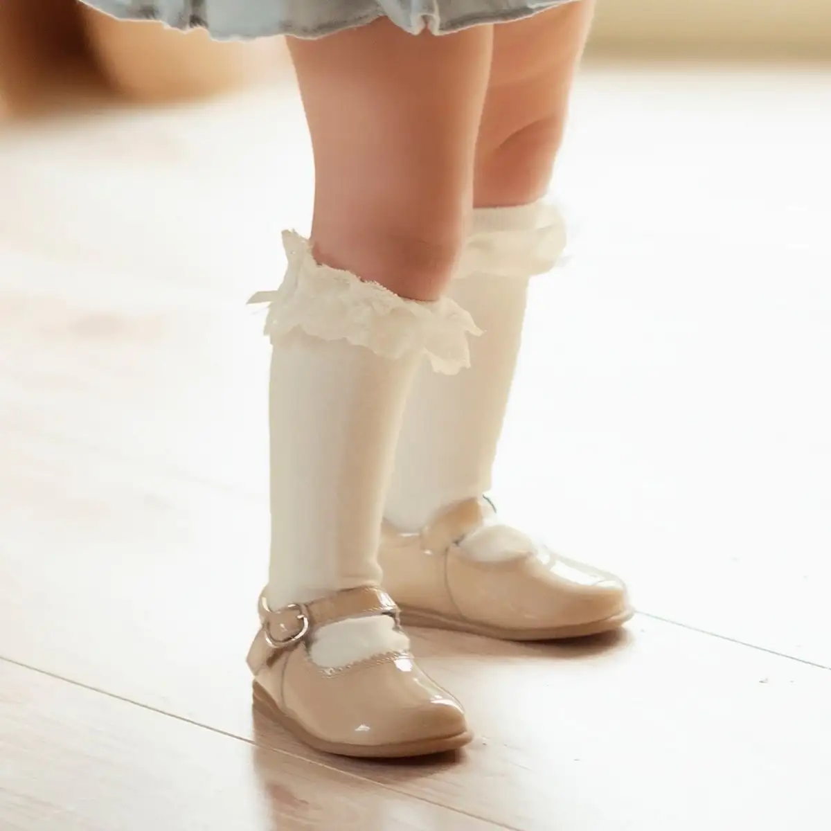 Girls Ivory Ruffle Socks